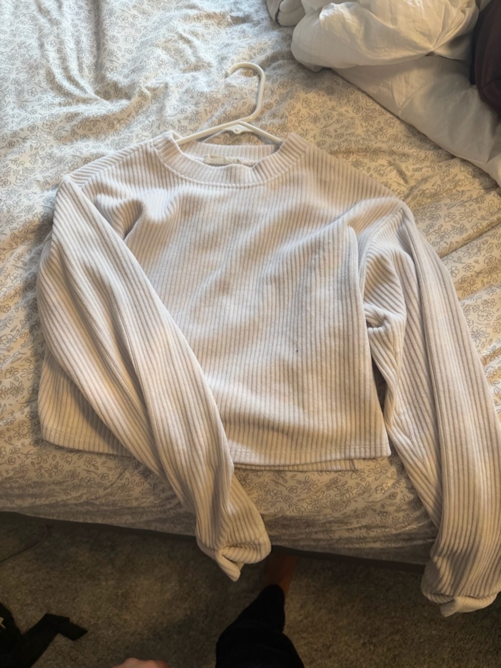 Cozy Ribbed Knit Sweatshirt - Light Beige white